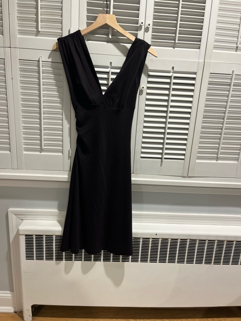 Diane Von Furstenberg Aubergine color Sleeveless V-Neck Midi Dress